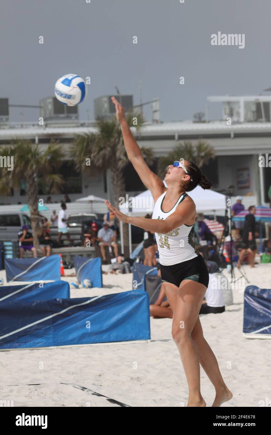 Women's NCAA Beach Volleyball in Gulf Shores, Alabama, USA Stock Photo