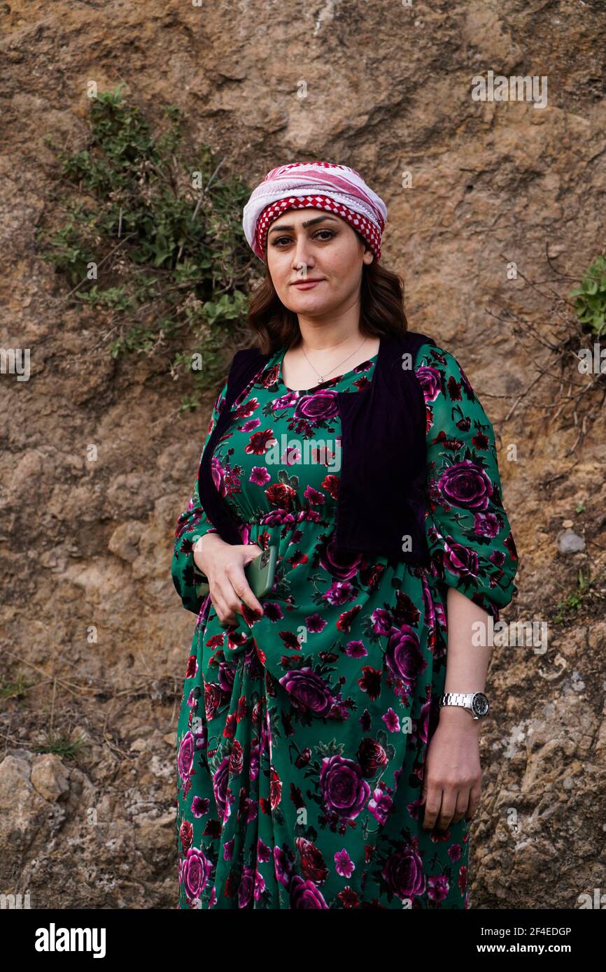 Kurdish national dress sales