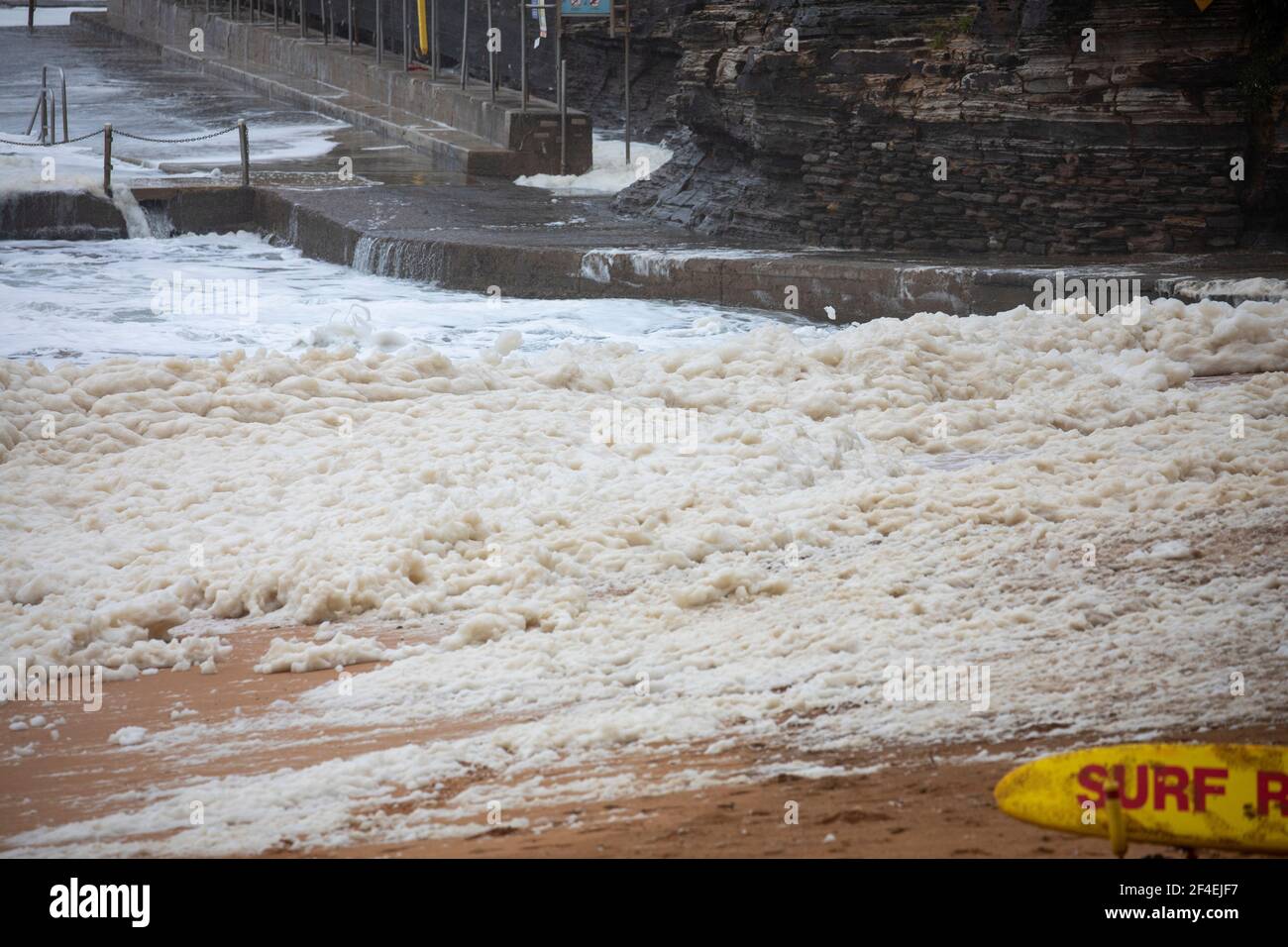 Avalon Beach,Sydney, Australia 21st March 2021.As floods batter New South Wales the east coast surf batters the coastline. Stock Photo