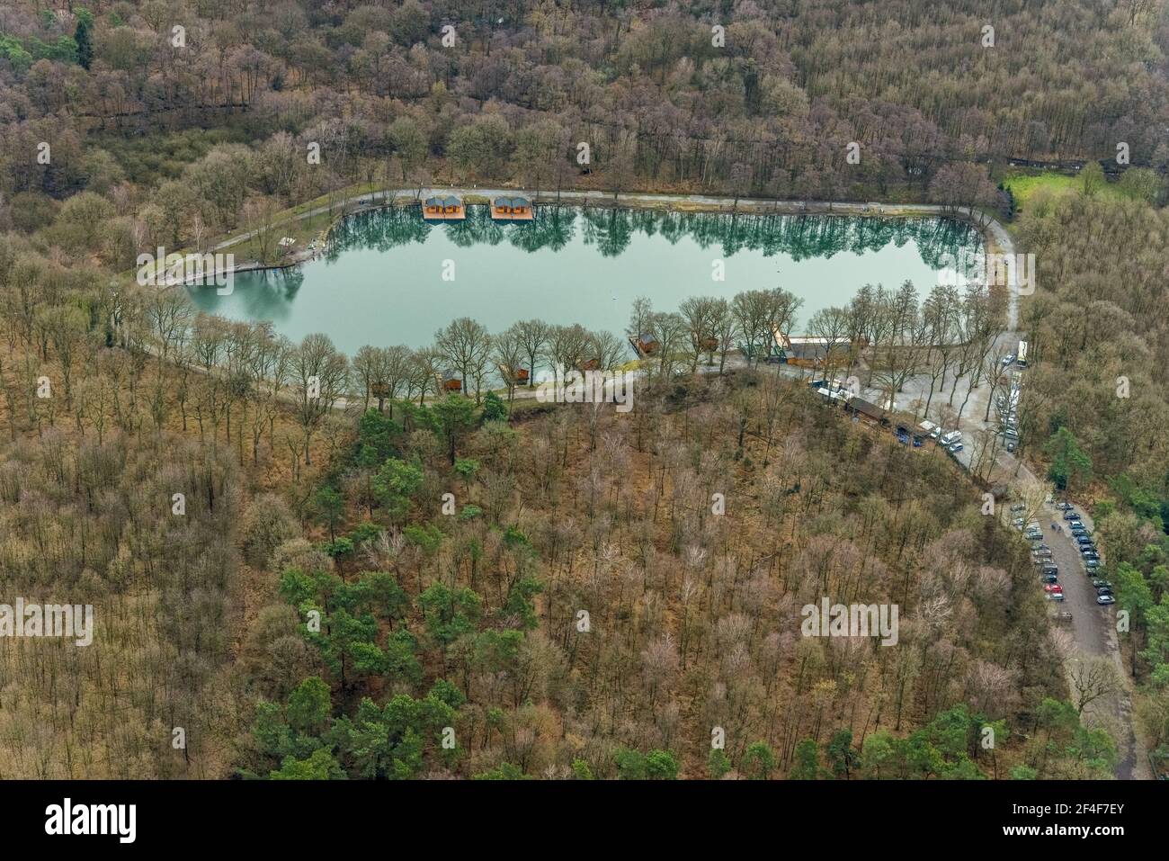 Aerial photograph, trout lake in the Grafenmühle nature reserve with lake huts, Bottrop-Kirchhellen, Ruhr area, North Rhine-Westphalia, Germany, DE, E Stock Photo