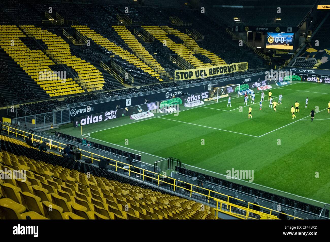 Dortmund, Signal-Iduna-Park, 13.03.21: Leeres Stadion im Spiel 1. Bundesliga Borussia Dortmund vs. Hertha BSC Berlin.  Foto: pressefoto Mika Volkmann Stock Photo