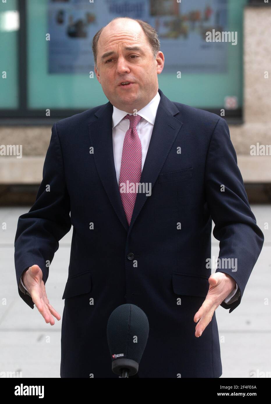 London, UK. 21st Mar, 2021. Ben Wallace, Defence Secretary, at the BBC Studios to appear on 'The Andrew Marr Show'. Credit: Karl Black/Alamy Live News Stock Photo