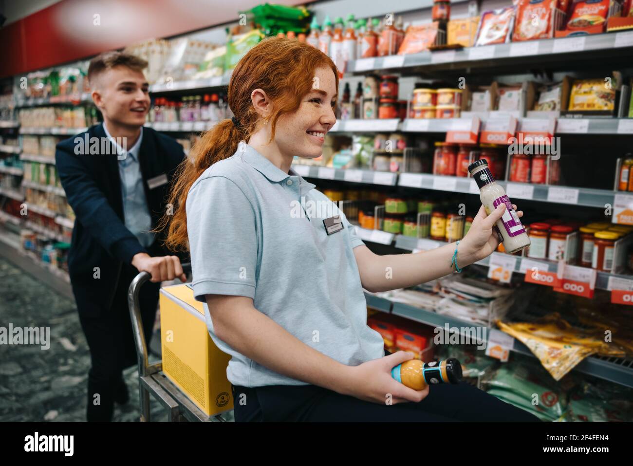 Stocking shelves hires stock photography and images Alamy