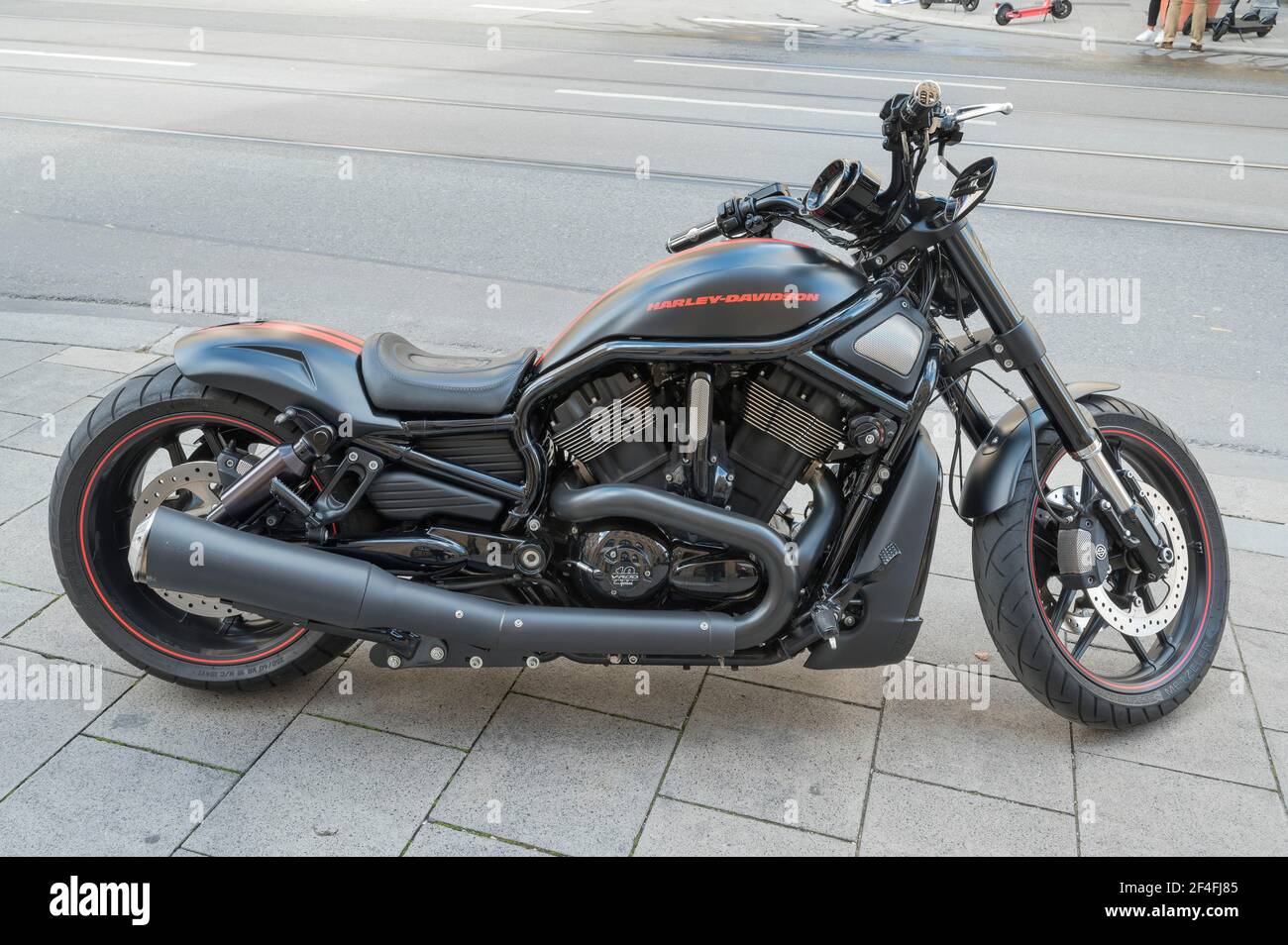 希少！ HARLEY あま DAVIDSON 大判 黒【バンダナ】 V-Rod