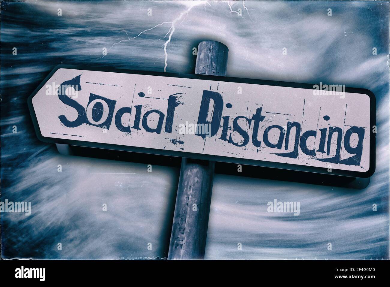 Covid 19 social distancing signage display hi-res stock photography and ...