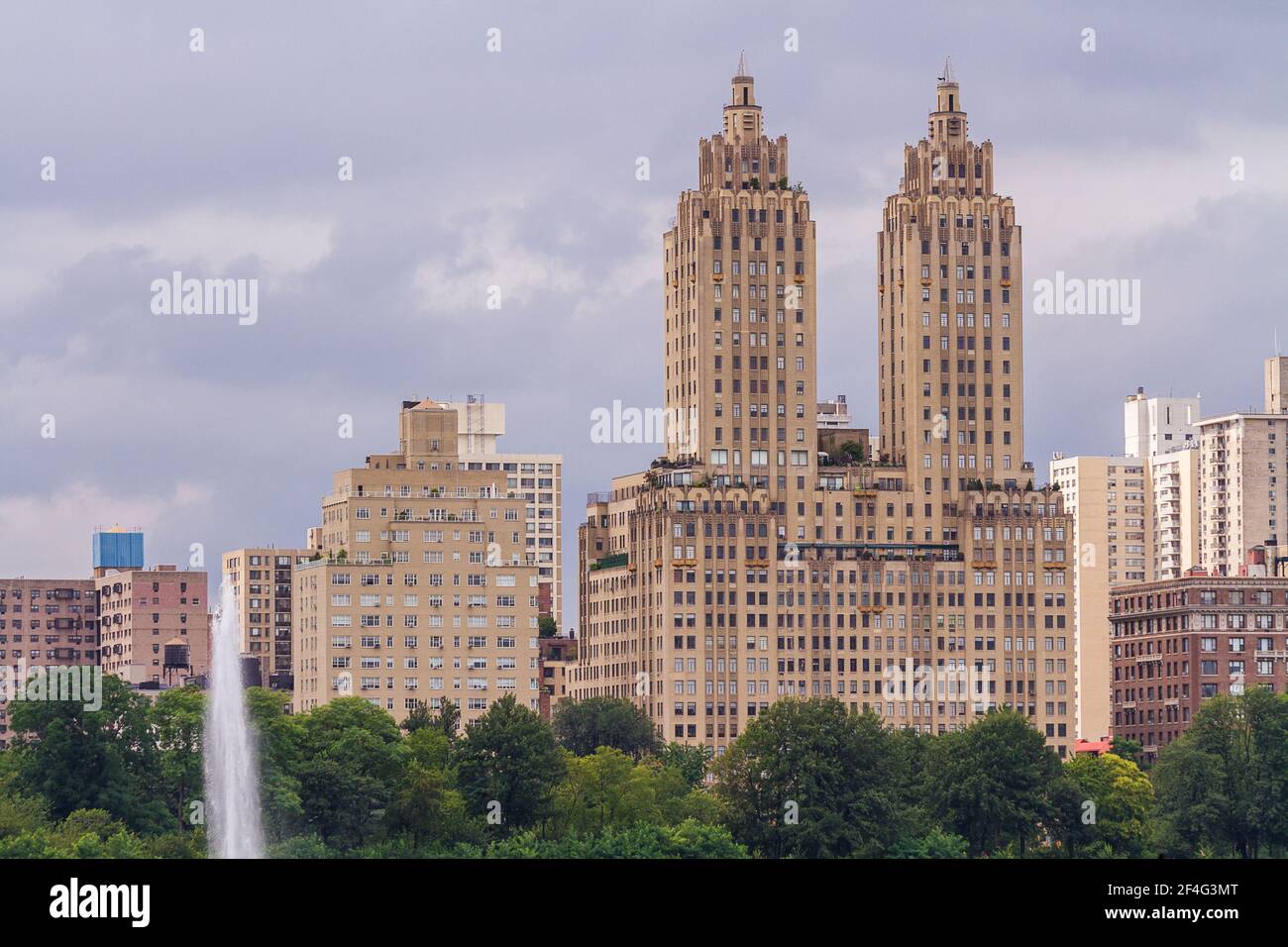 Close-up of the Eldorado seen from the Jacqueline Kennedy Onassis Reservoir in Central Park Stock Photo