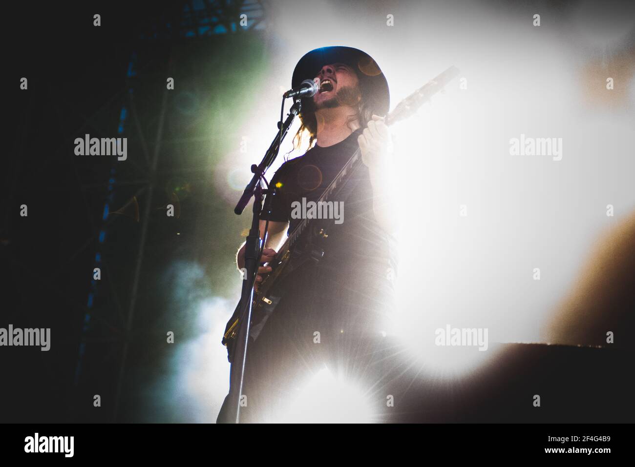Daron malakian shop singing