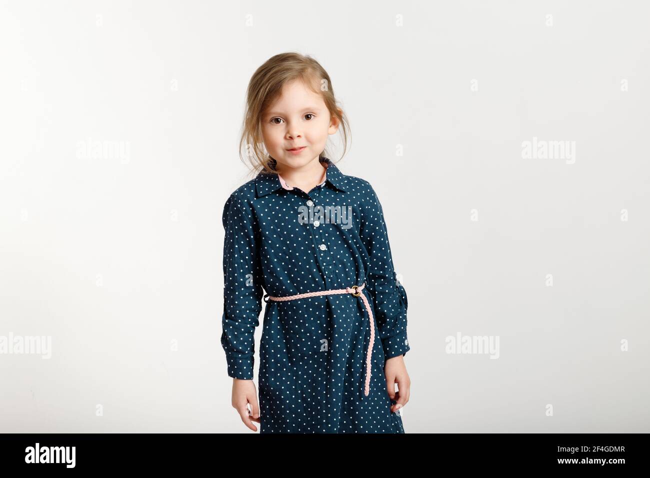 Portrait 4 year old girl wearing hi-res stock photography and images ...