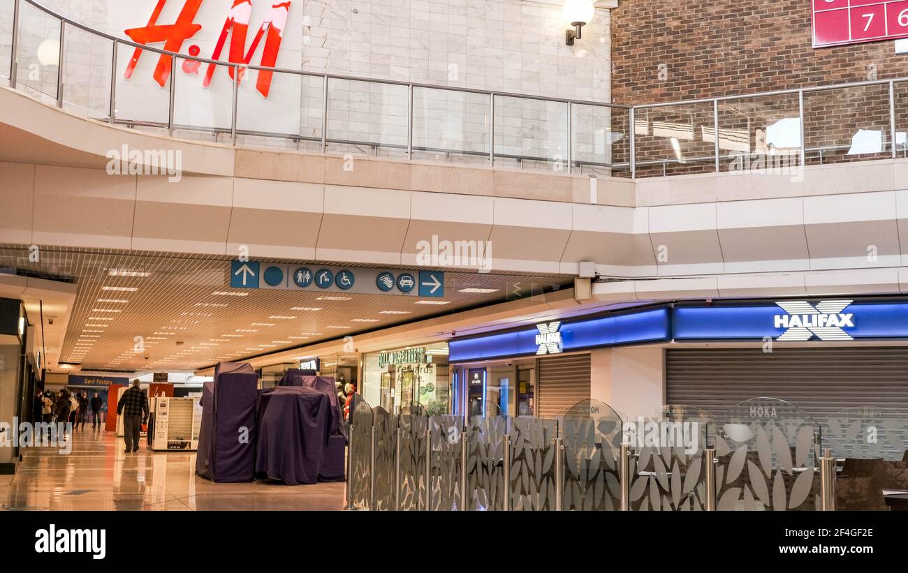 Halifax town centre shopping centre hires stock photography and images