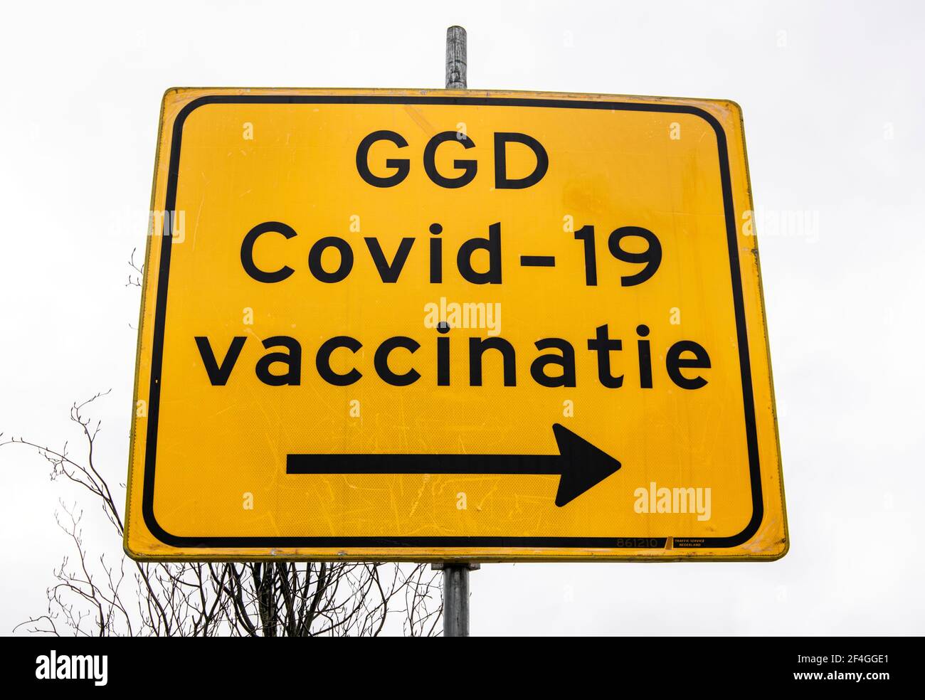 Signpost for a Covid-19 vaccination centre in the town of Veenendaal, the Netherlands Stock Photo