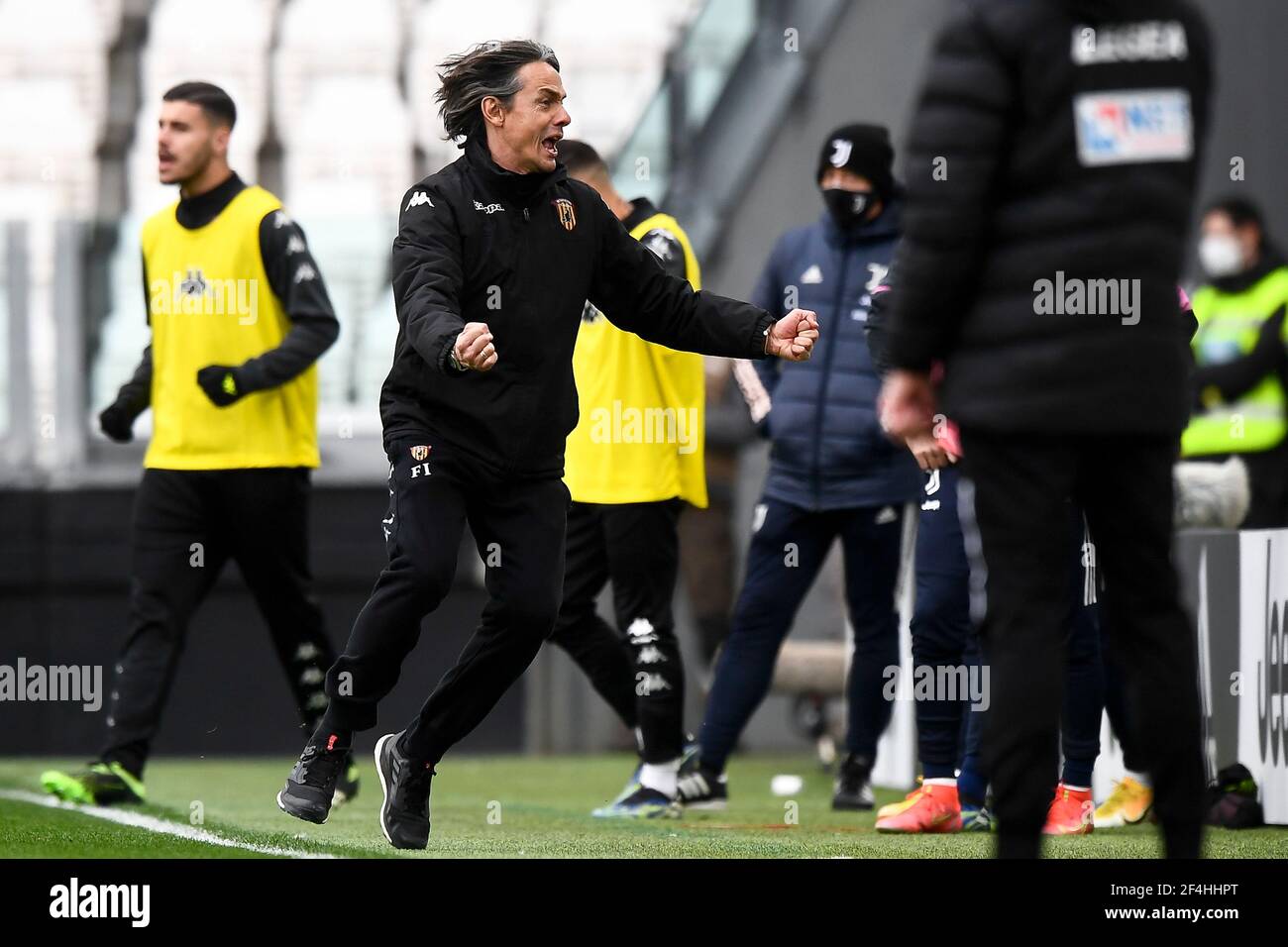 Turin, Italy - 21 March, 2021: Filippo Inzaghi, head coach of Benevento Calcio, celebrates  the victory at the end of the Serie A football match between Juventus FC and Benevento Calcio. Benevento Calcio won 1-0 over Juventus FC. Credit: Nicolò Campo/Alamy Live News Stock Photo