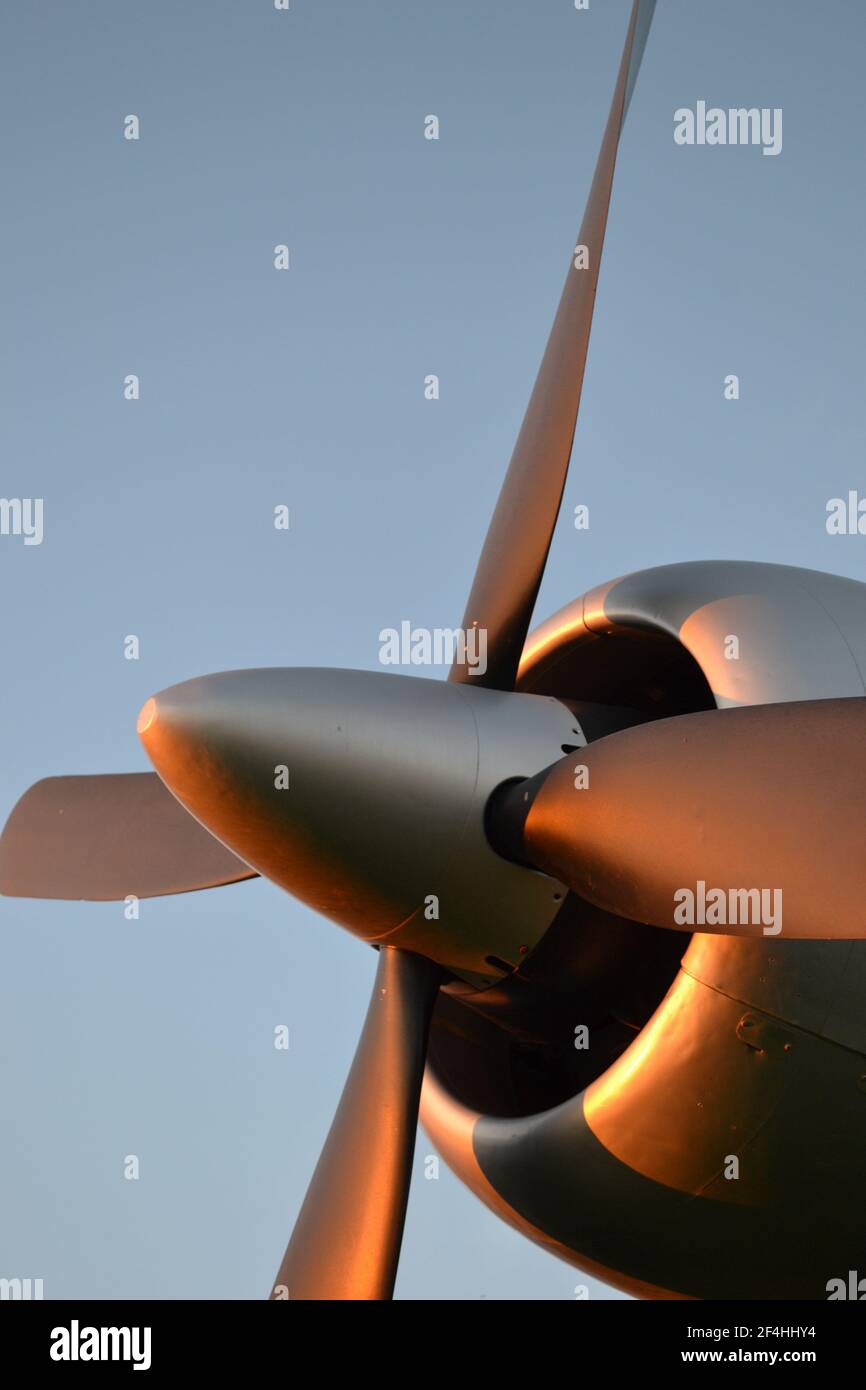 Airplane propeller airplane nose cone hires stock photography and