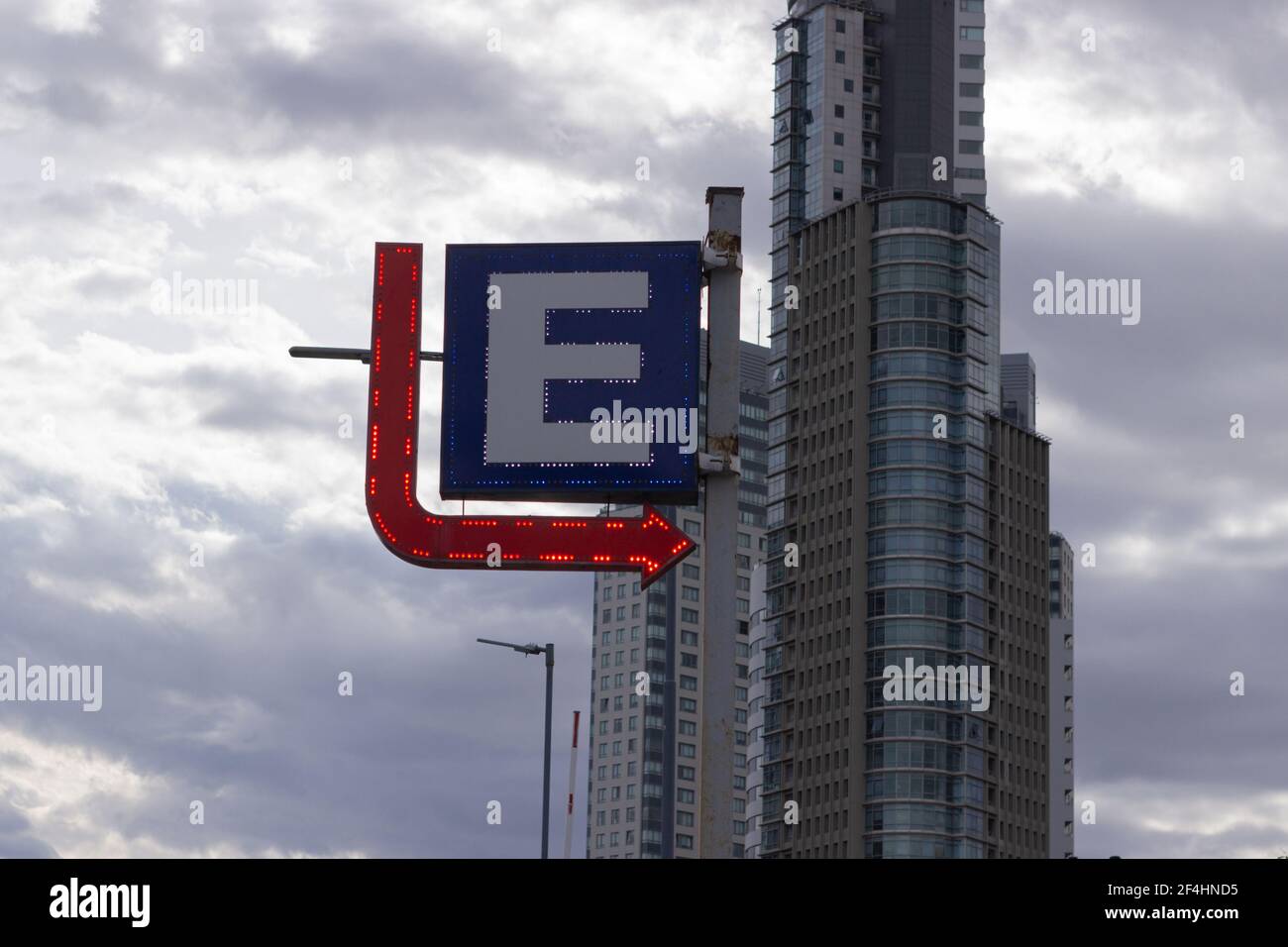 Sign indicating parking (estacionamiento in spanish Stock Photo Alamy