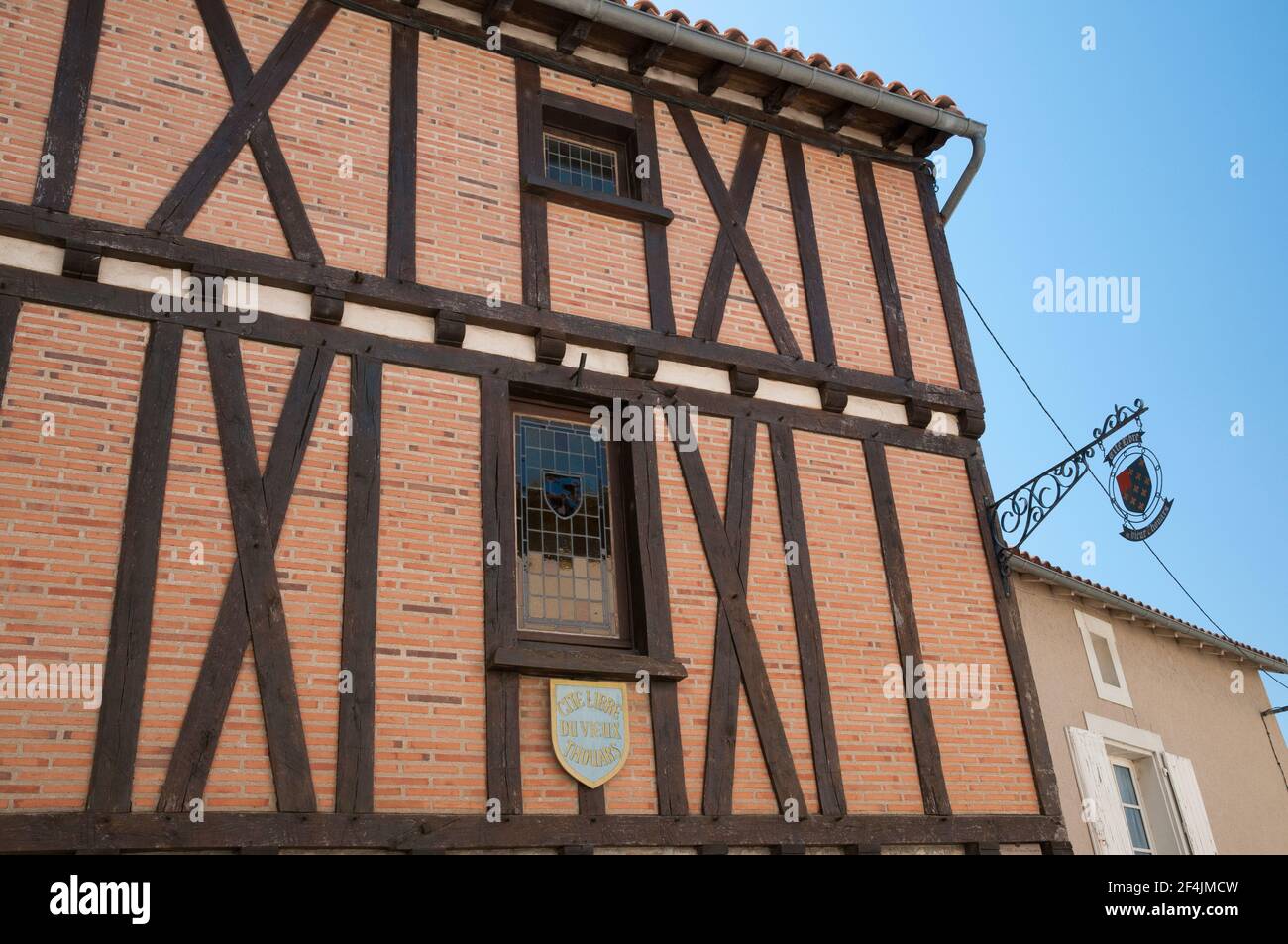 Timbered house in Thouars old part of town, Deux-Sevres, Nouvelle-Aquitaine region, France Stock Photo