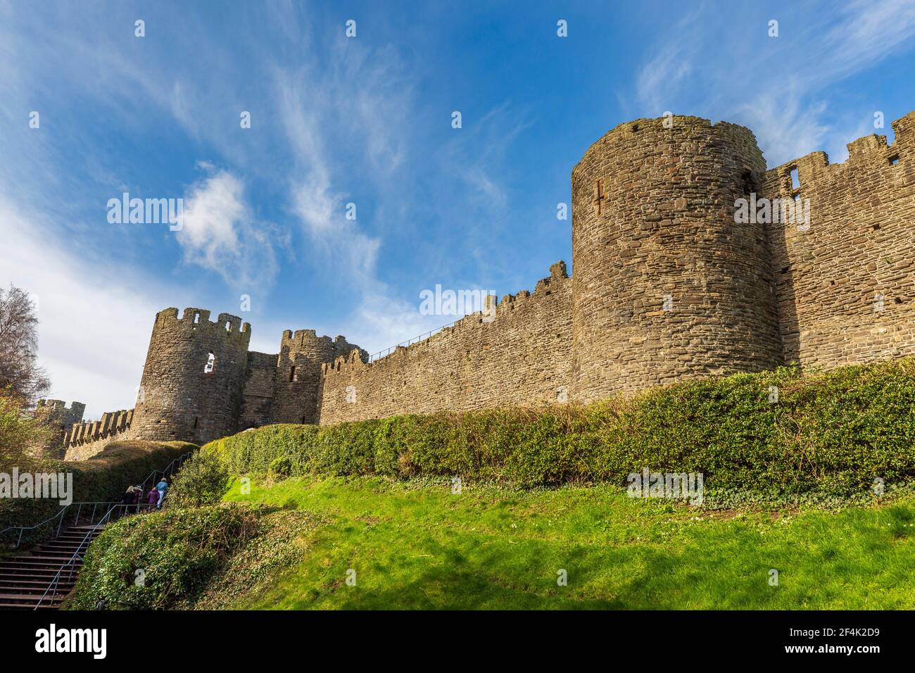 The castle walls surrounding the town of Conwy, Wales Stock Photo