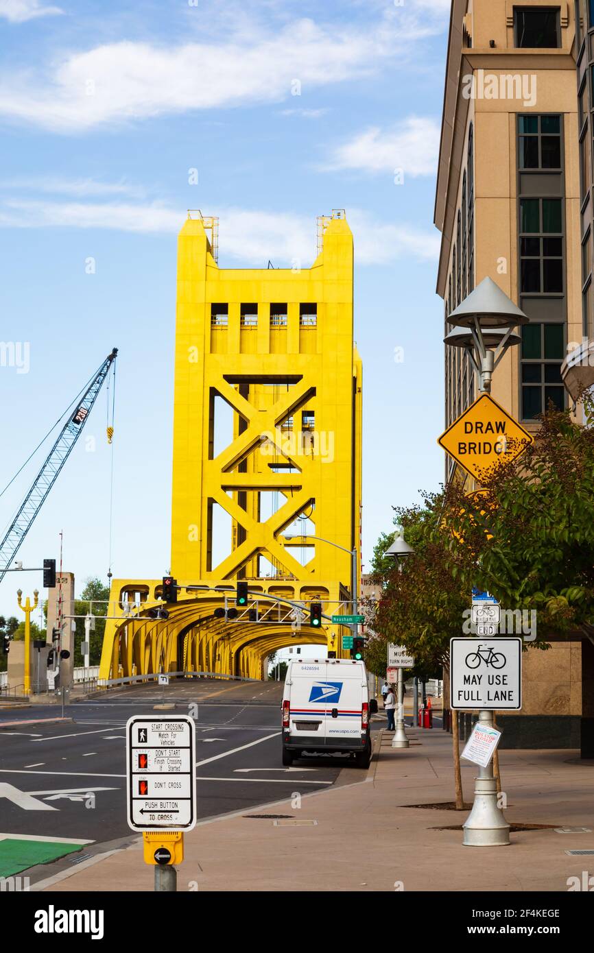 The gold painted Tower Bridge over the Sacramento River, Sacramento, CaliforniaSacramento State Capital of California, United States of America. Stock Photo