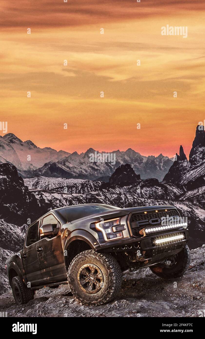 Black ford raptor hi-res stock photography and images - Alamy