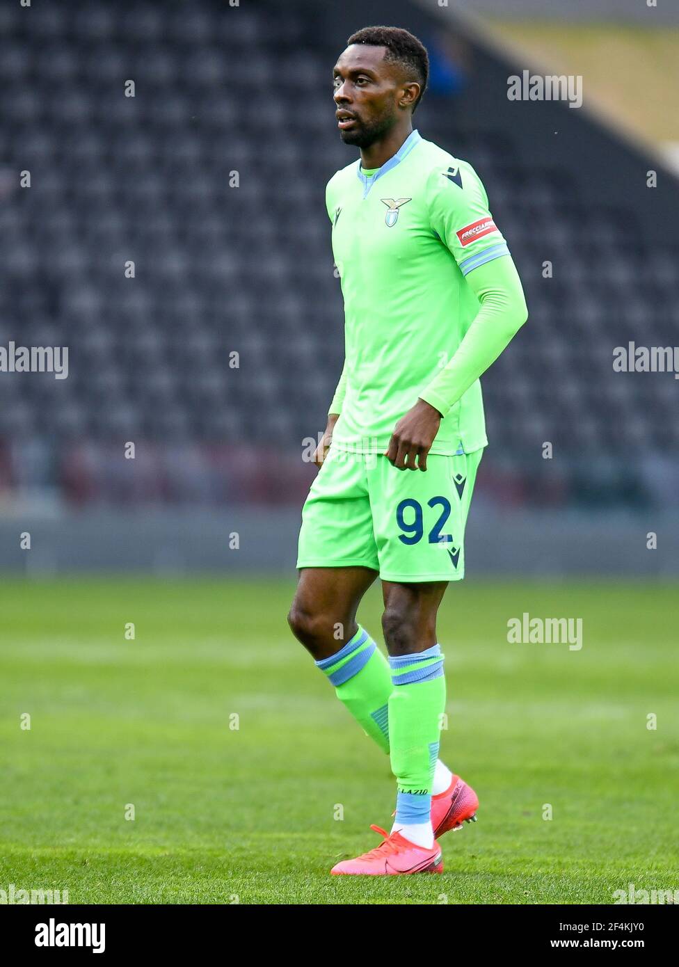 Saint Etienne - Wearing The Beautiful Game, image size:976x1390