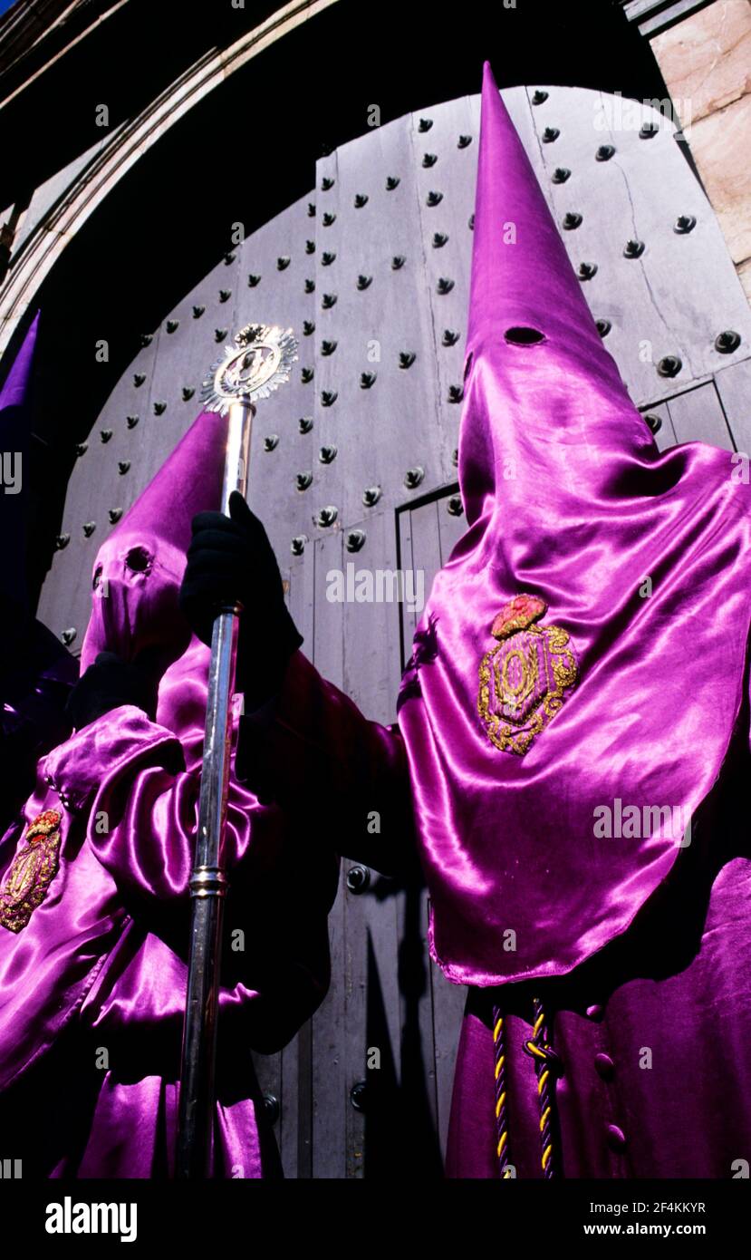 Semana santa sevilla triana hi-res stock photography and images - Alamy