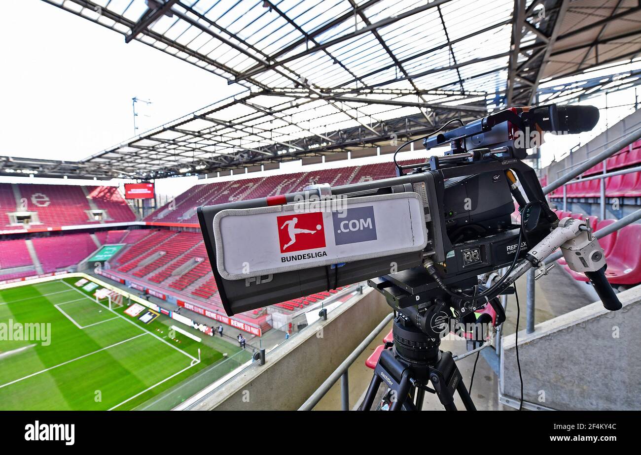 Fussball, Bundesliga, Deutschland, Herren, Saison 2020/2021, 26. Spieltag, Rhein Energie Stadion Kšln, 1. FC Kšln (weiss) - Borussia Dortmund (gelb) 2 Stock Photo