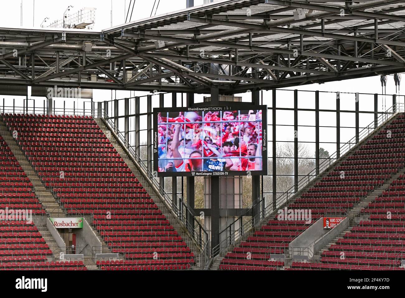 Fussball, Bundesliga, Deutschland, Herren, Saison 2020/2021, 26. Spieltag, Rhein Energie Stadion Kšln, 1. FC Kšln (weiss) - Borussia Dortmund (gelb) 2 Stock Photo