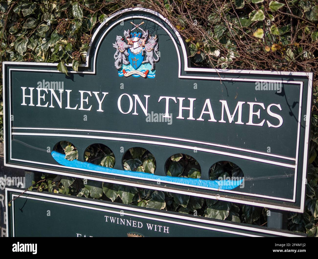 HenleyonThames road Sign, Henley Bridge, Oxfordshire, England, UK, GB