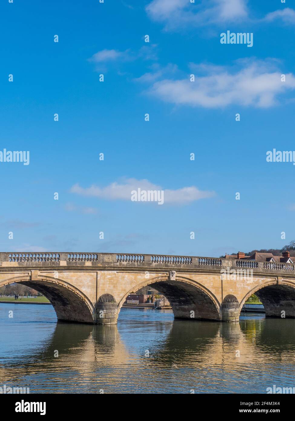 Henley Bridge, River Thames, Henley-on-Thames, Oxfordshire, England, UK, GB. Stock Photo