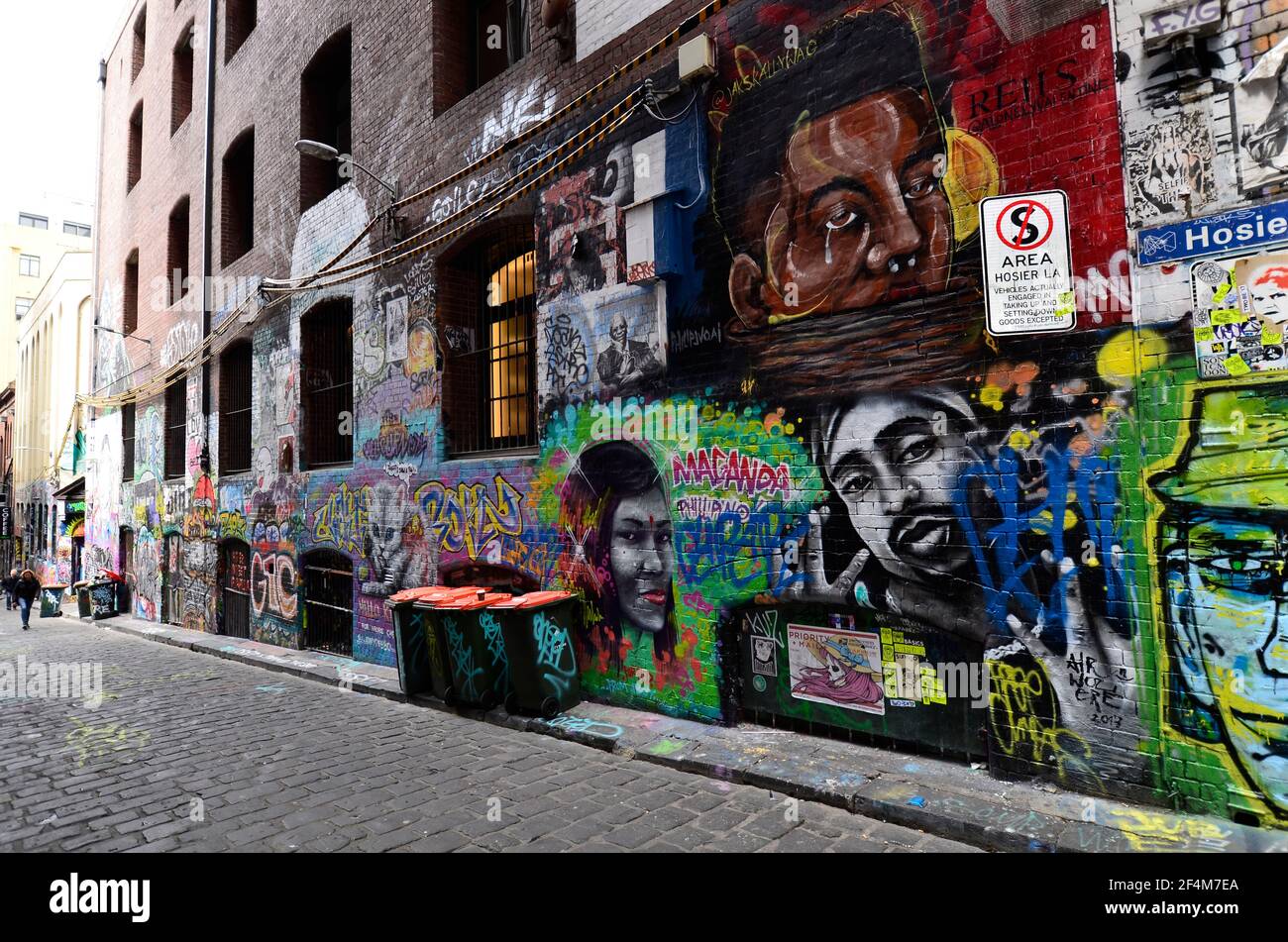 Melbourne, VIC, Australia - November 05, 2017: Buildings and walls in Hosier Lane full with painted graffiti Stock Photo