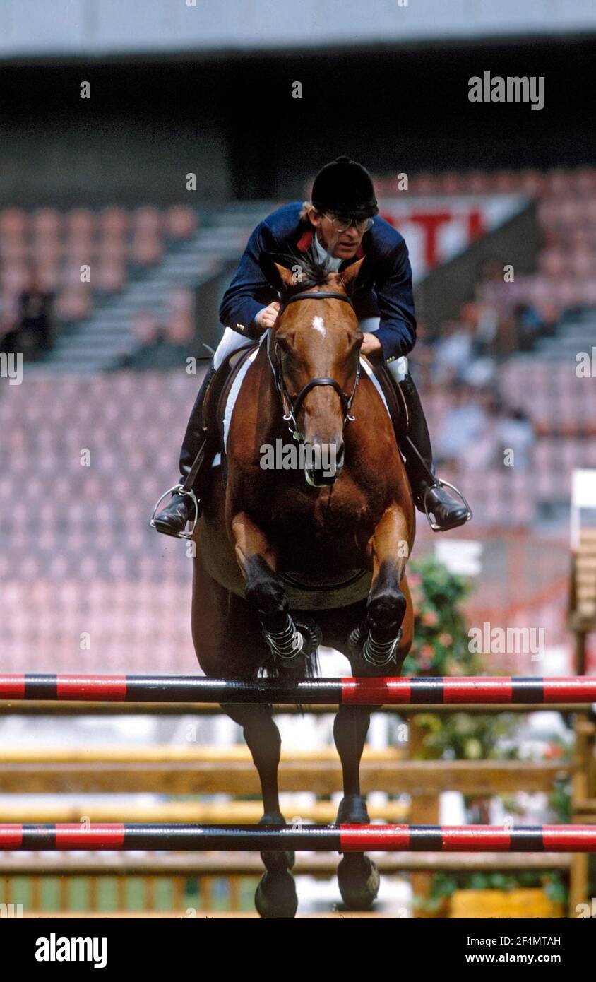 CSI Paris 1992, Hubert Bourdy, France riding Razzia du Poncel de L'Ain ...