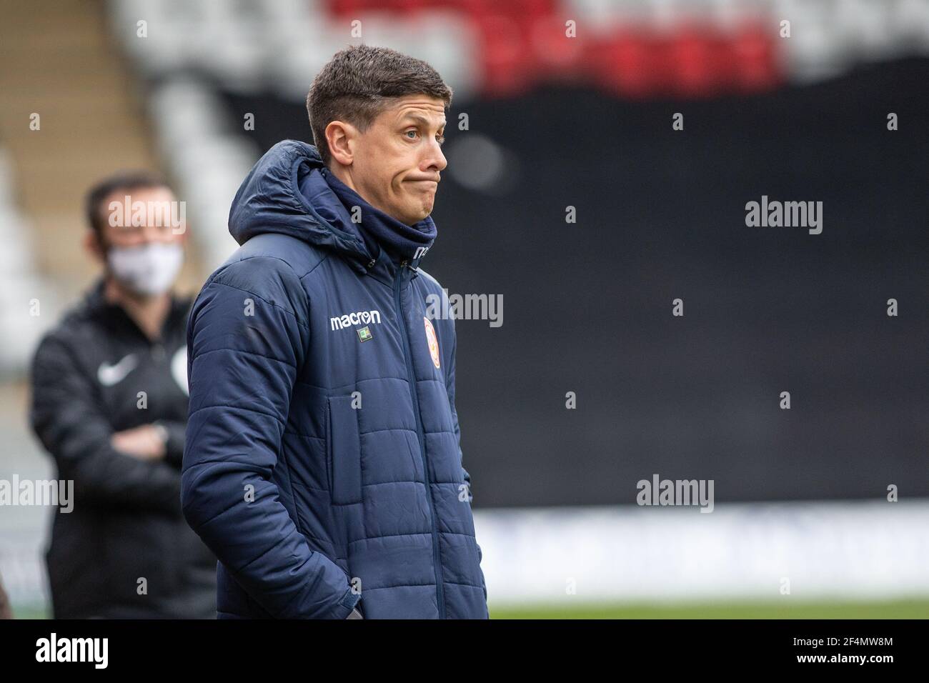 Football manager coat hi-res stock photography and images - Alamy