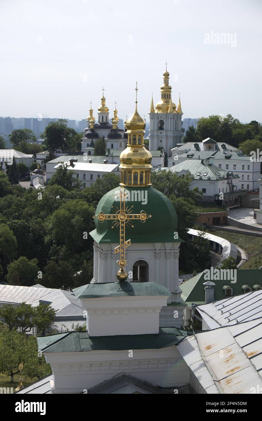 Green and gold domes of the Monastery of the Caves, Kiev, Ukraine Stock Photo