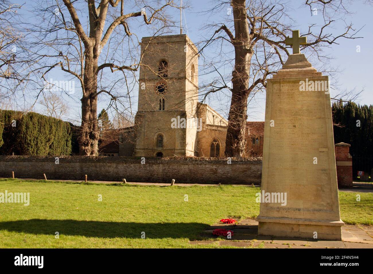 All Saints church & war memorial, George Orwell aka Eric Blair is buried in the churchyard, Sutton Courtenay, Abingdon, Oxford, England Stock Photo