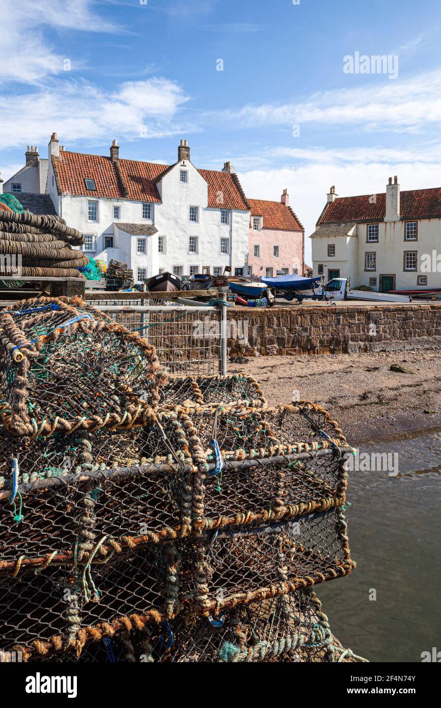 Old houses on the harbour in the fishing village of Pittenweem in the