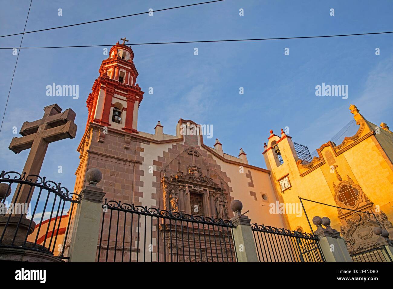 Parroquia de Santiago, Jesuit church in the historic city centre of Querétaro, North-Central Mexico Stock Photo