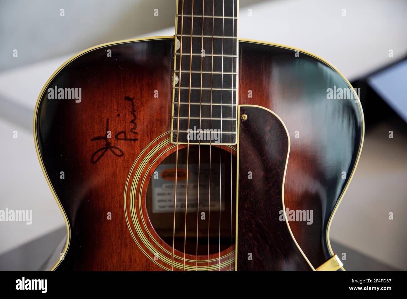 Gretsch g3100 sales