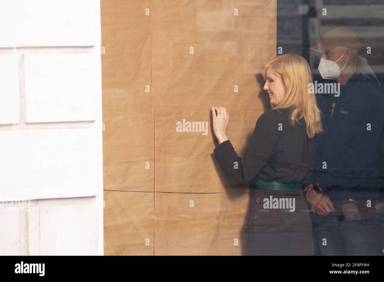 Rome, Italy. 22nd Mar, 2021. British actress Kelly Reilly on the set of film 'Promises' directed by the French director and writer Amanda Sthers. (Photo by Matteo Nardone/Pacific Press) Credit: Pacific Press Media Production Corp./Alamy Live News Stock Photo
