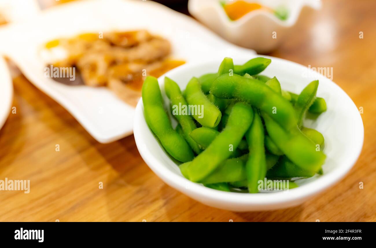 Soya bean pods hires stock photography and images Alamy