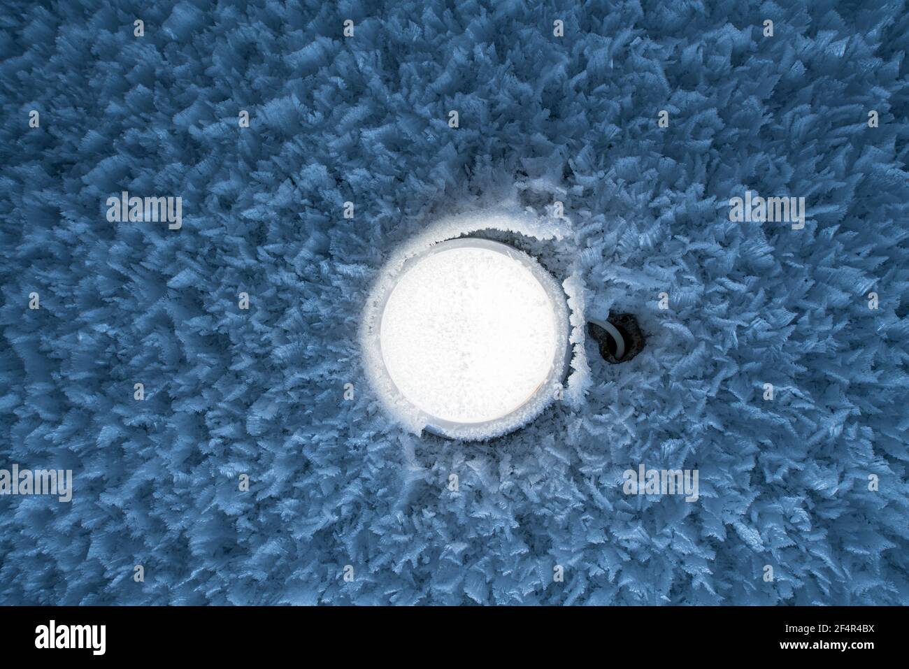 Glowing round lamp on hi res stock photography and images Alamy