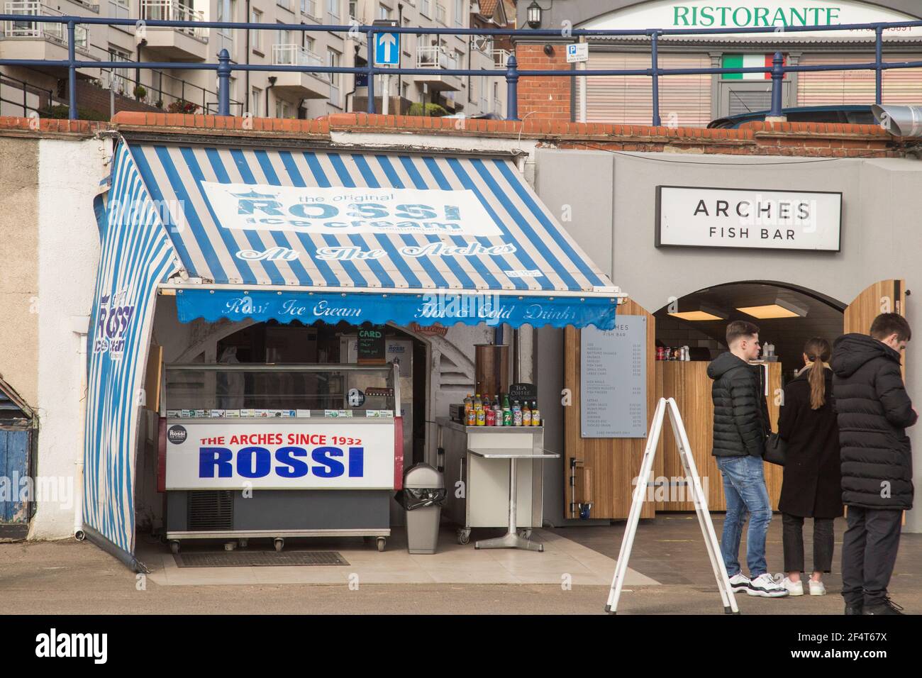 Rossi ice cream hires stock photography and images Alamy