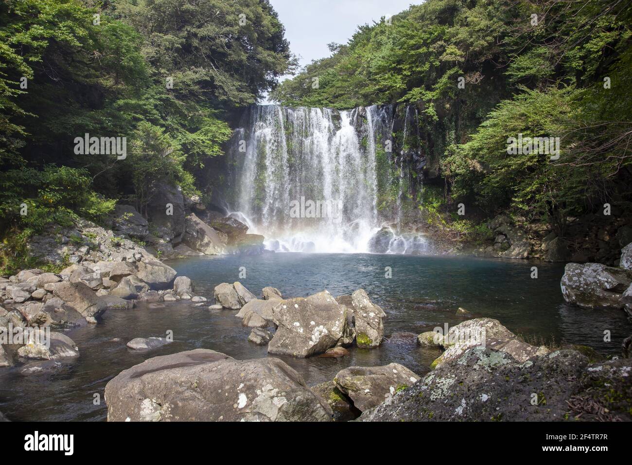cheonjeyeon-waterfalls-hi-res-stock-photography-and-images-alamy