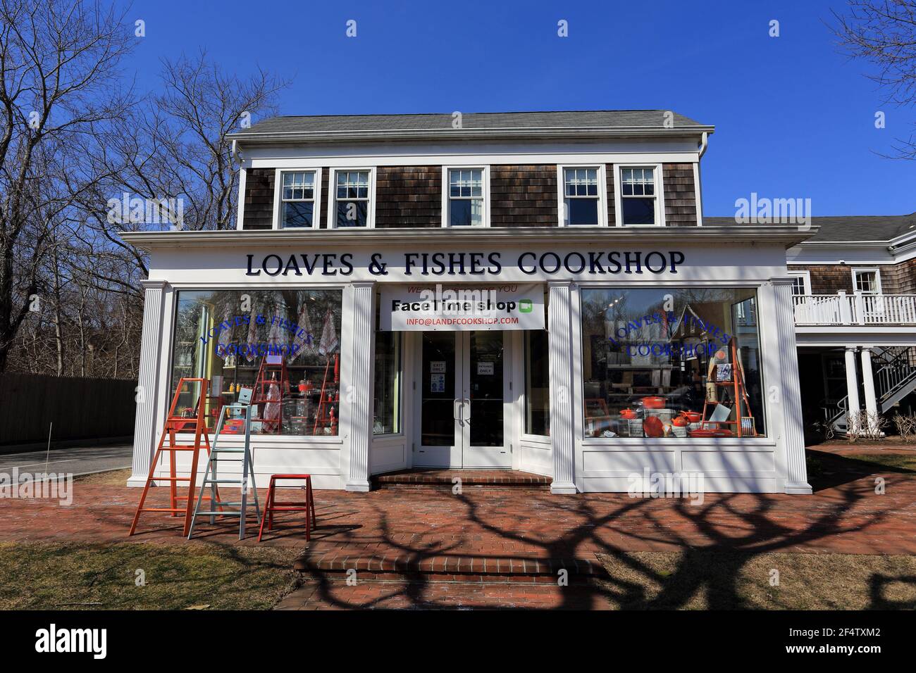 Cooking supply store Bridgehampton Long Island New York Stock Photo Alamy