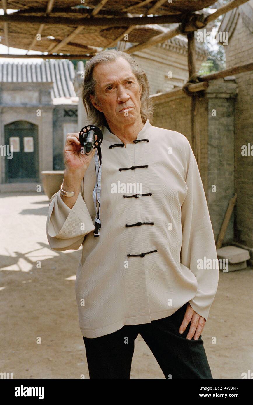 DAVID CARRADINE in KILL BILL: VOL. 2 (2004), directed by QUENTIN TARANTINO. Credit: MIRAMAX / COOPER, ANDREW / Album Stock Photo