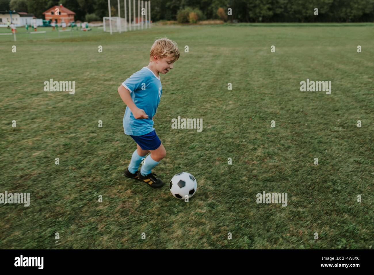 Amateur Soccer Player Training High Resolution Stock Photography And Images Alamy Amateur Soccer Player Training High Resolution Stock Photography And Images Alamy