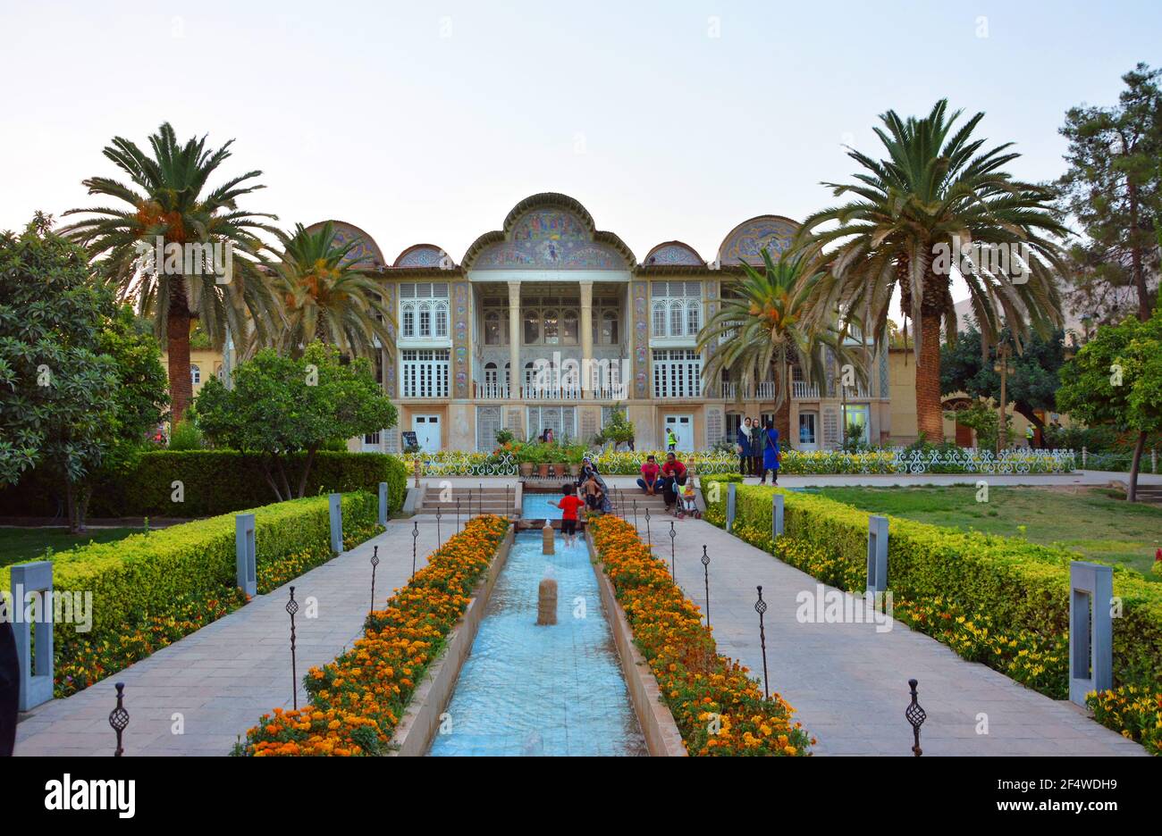Narenjestan Garden with Qavam House in Shiraz, Iran Stock Photo Alamy