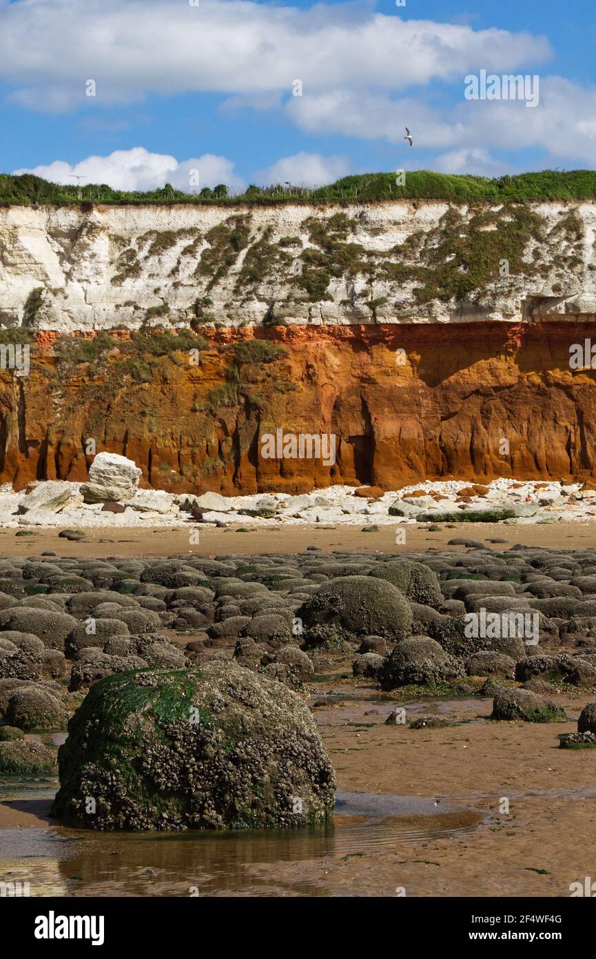 Banded Cliffs Norfolk carstone hi-res stock photography and images - Alamy