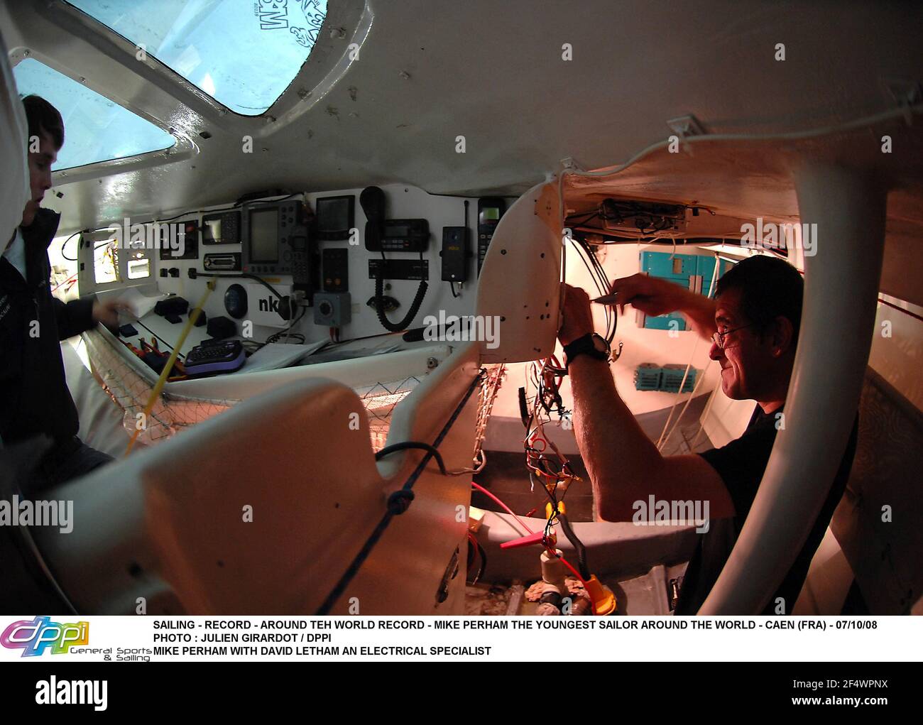 Yachting specialist hi-res stock photography and images - Alamy