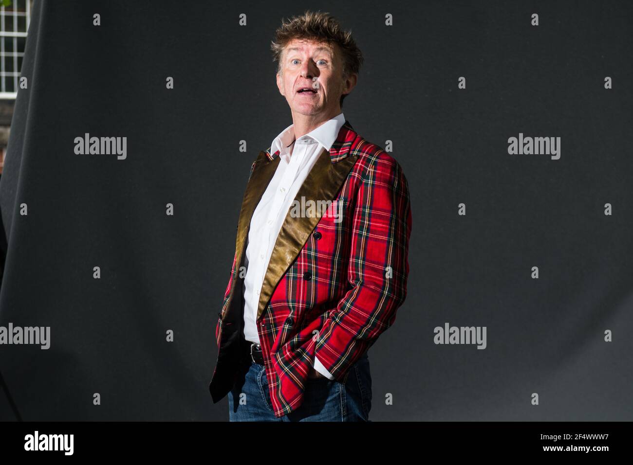 Edimburgh, Scotland. 19 August, 2018. Scottish poet and stand-up comedian Elvis Mcgonagal attends a photocall during the Edinburgh International Book Stock Photo