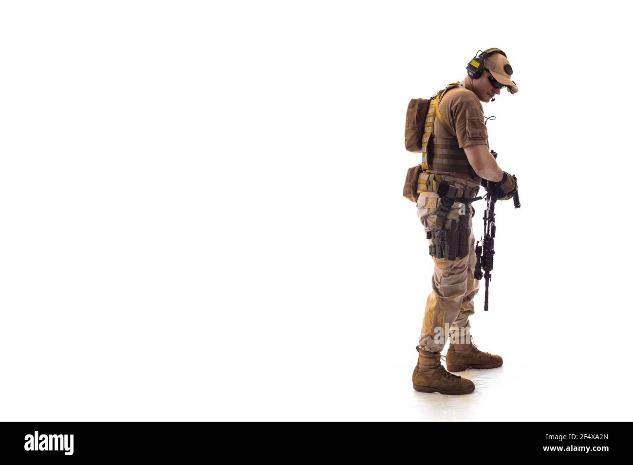 Total 60+ imagen military outfit pubg Abzlocal.mx