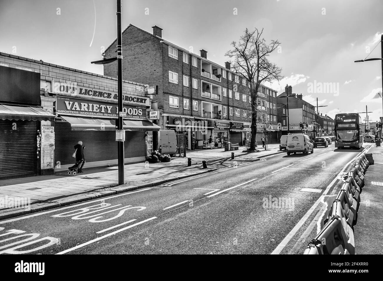 High Street several shops permanently close permanently following the Coronavirus lockdown, Green Street, monochrome Stock Photo