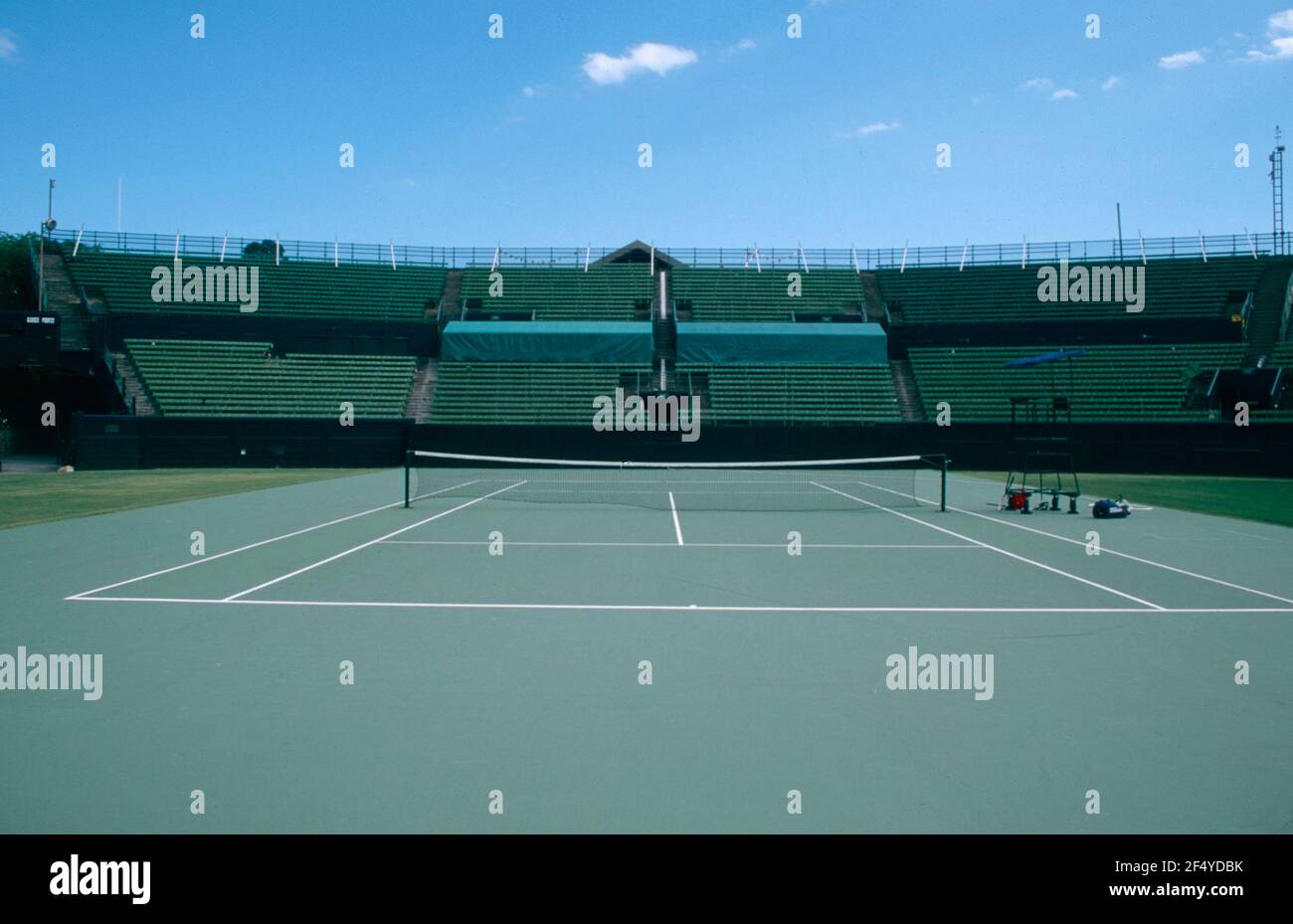 Central tennis court at the Davis Cup, Kooyong Tennis Club, Australia 2001 Stock Photo